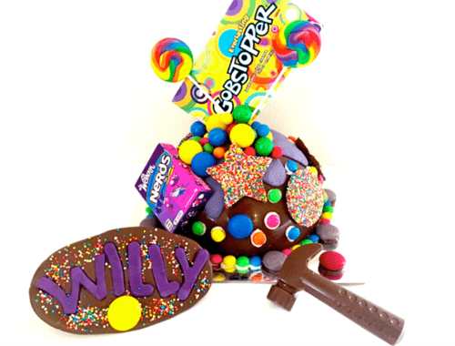 cake smashing cake concept