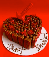 cake smashing heart breaker theme