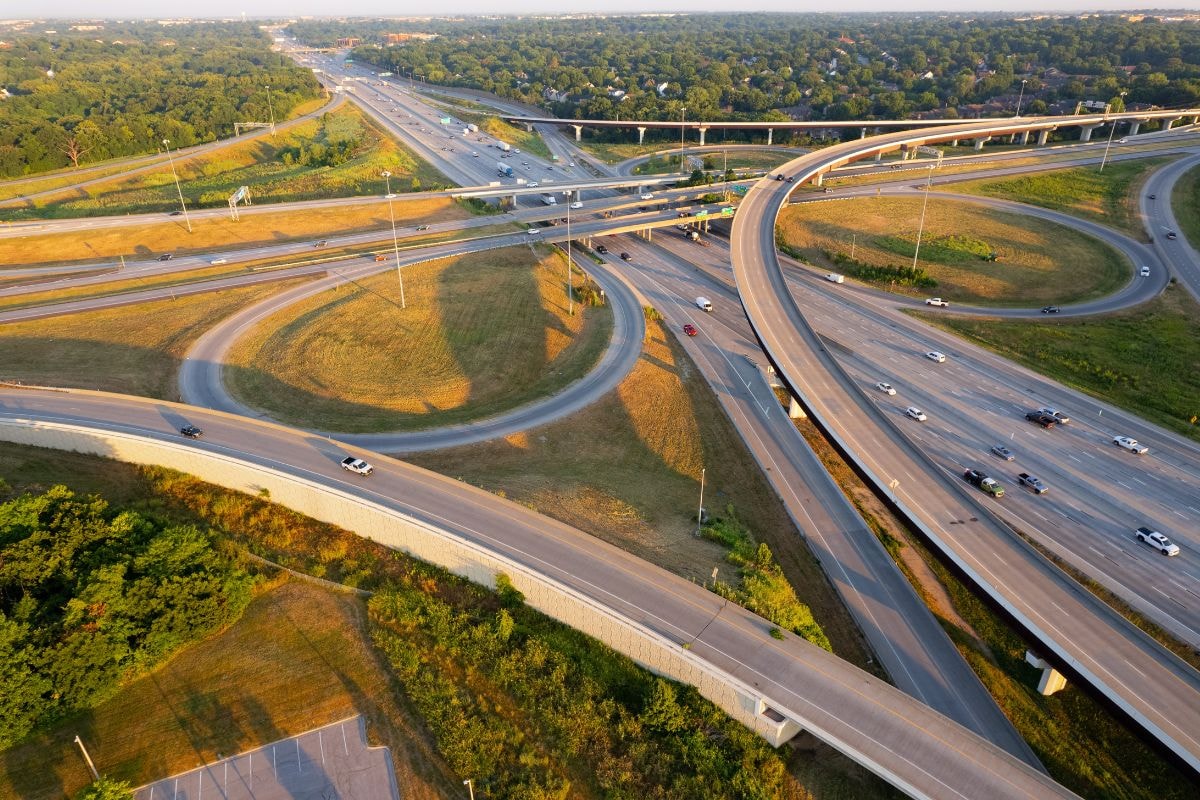 Interstate Courier Services